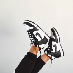 Chaussures Lifestyles Homme Nike Dunk Hi Retro Chaussures Lifestyles Homme Nike Dunk Hi Retro