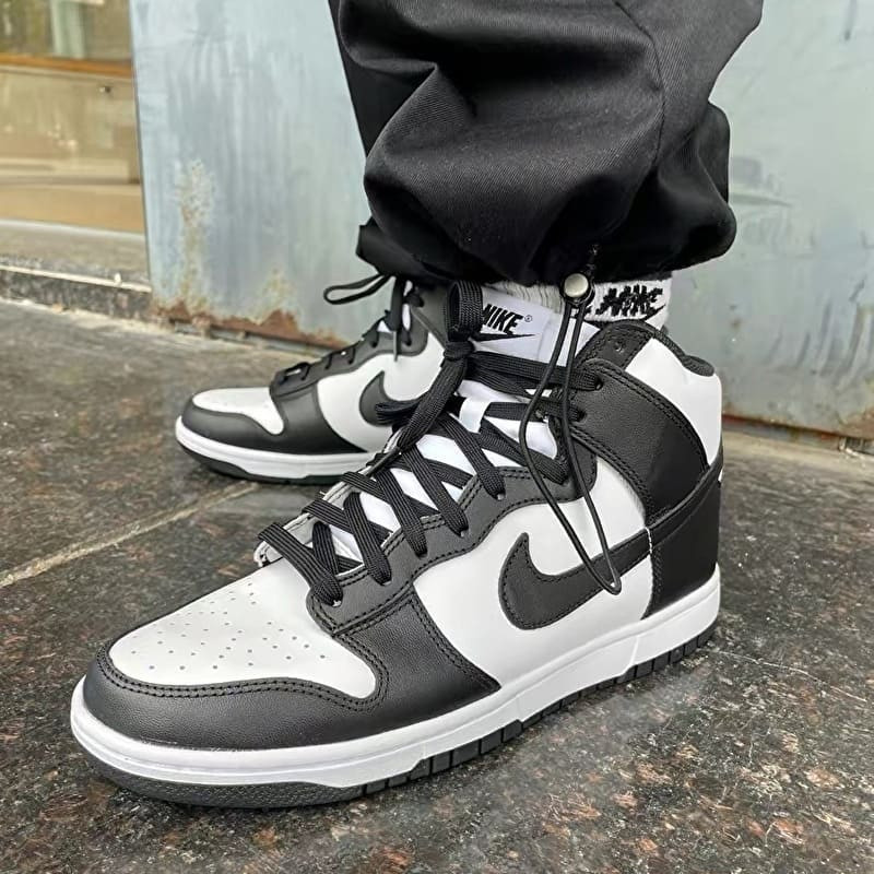 Chaussures Lifestyles Homme Nike Dunk Hi Retro Chaussures Lifestyles Homme Nike Dunk Hi Retro