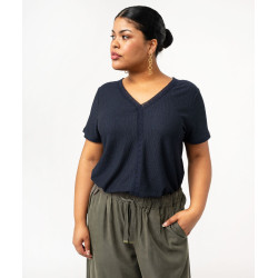 Tee-shirt Ã  manches courtes et col V femme grande taille