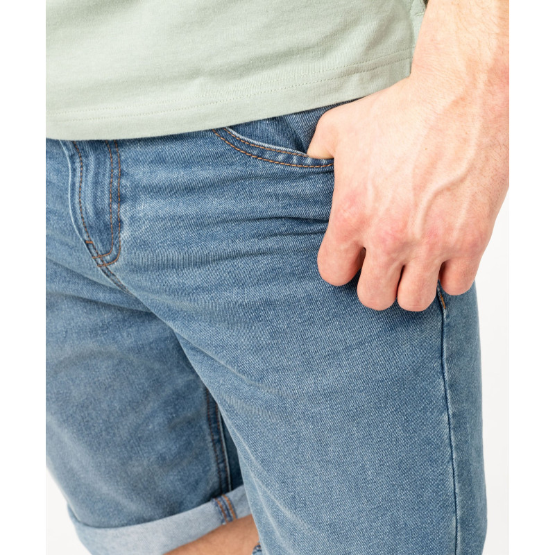 Bermuda en jean homme fin et souple Bermuda en jean homme fin et souple
