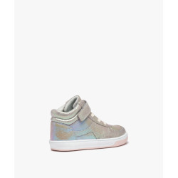 Baskets mid-cut fille avec dessus irisé et fermeture scratch Baskets mid-cut fille avec dessus irisé et fermeture scratch