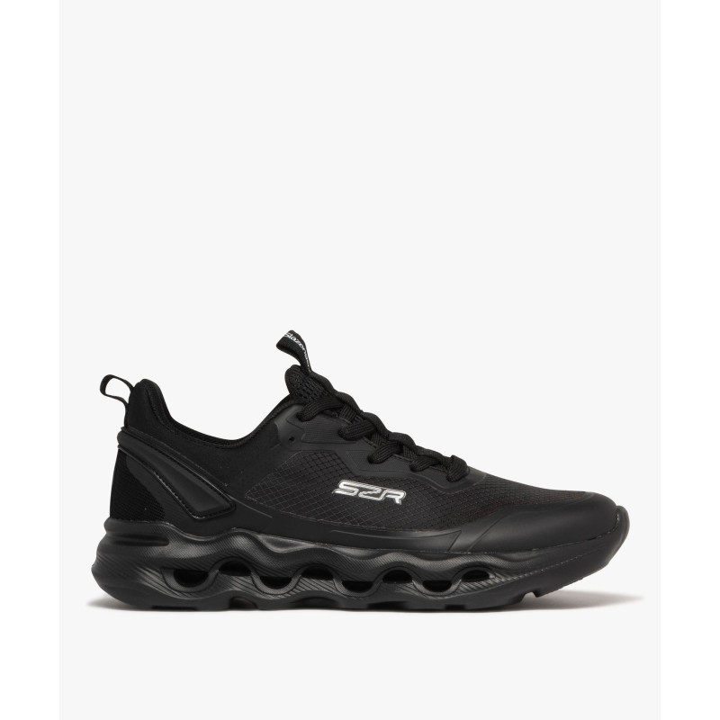 Baskets homme jogger légères à semelle épaisse perforée - Slazenger Baskets homme jogger légères à semelle épaisse perforée - Slazenger